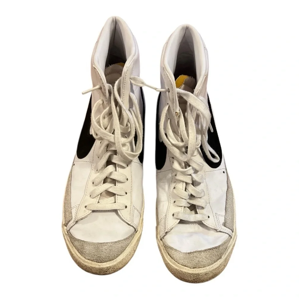 NIKE blazers